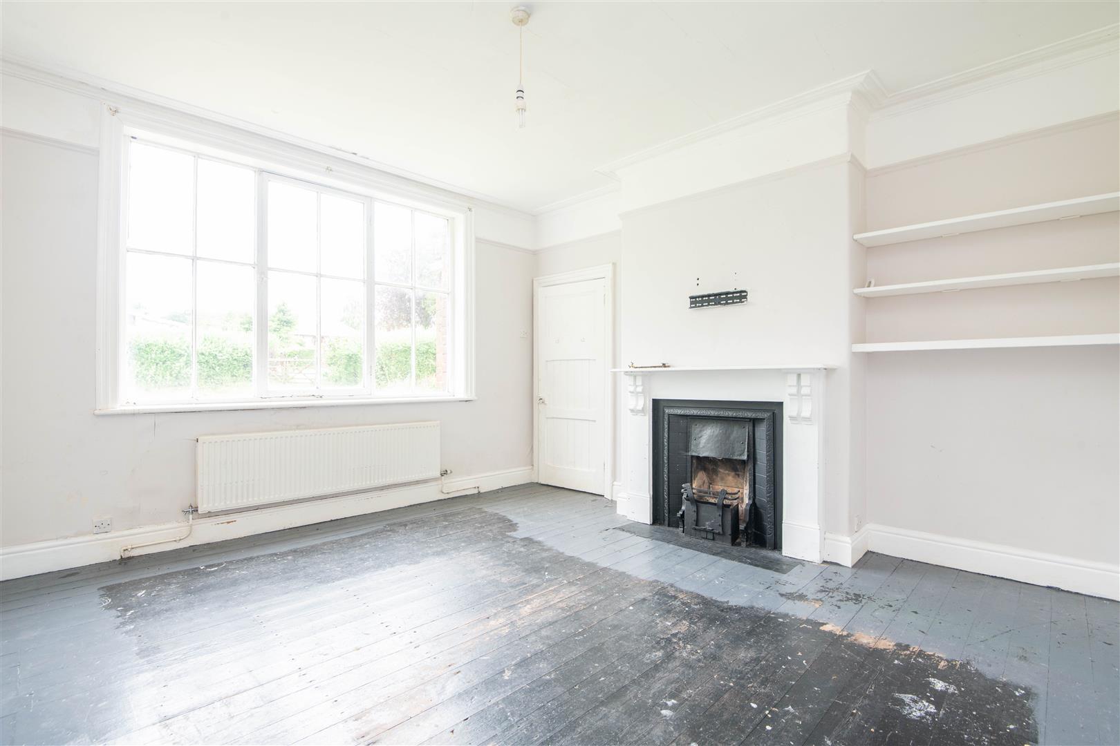 3 bed property in Bolton Road, Chorley